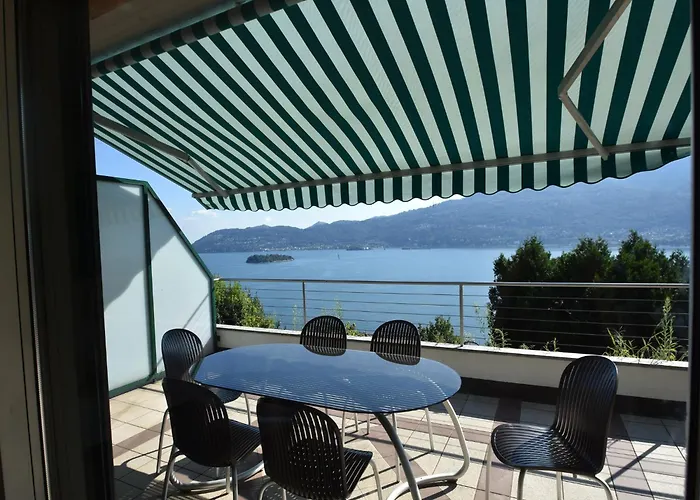 In Near And Islands Apartament *