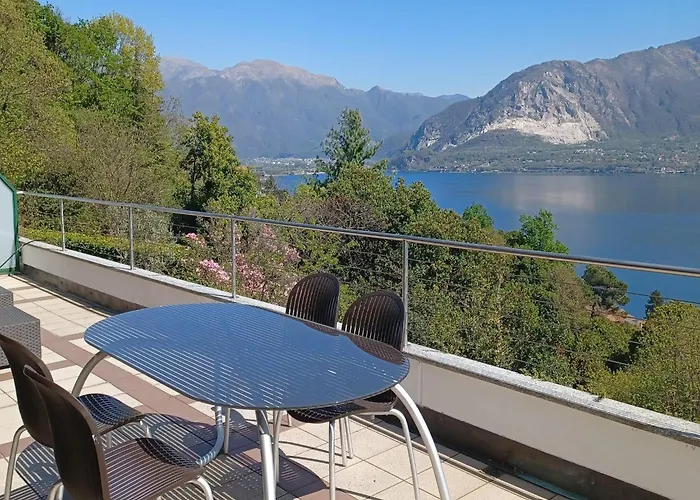 In Near And Islands Apartament